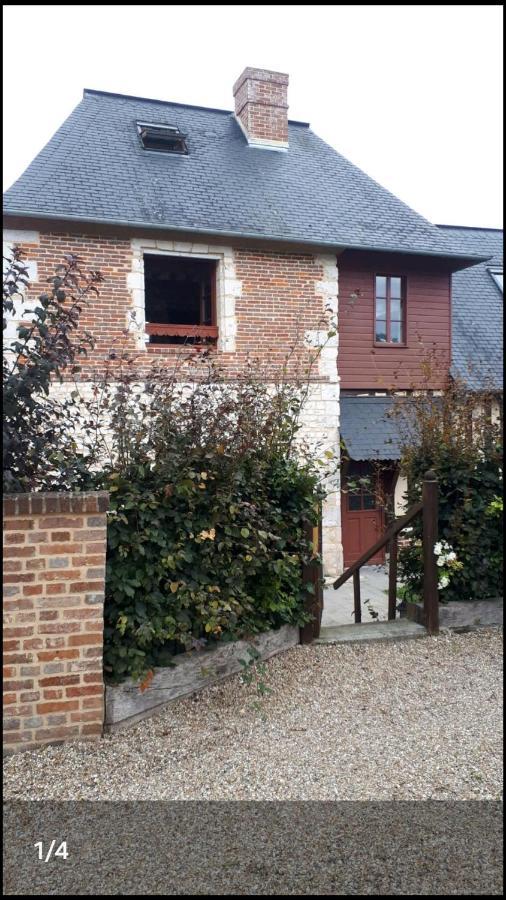 La Maison De L'Ange Jumieges Exterior photo