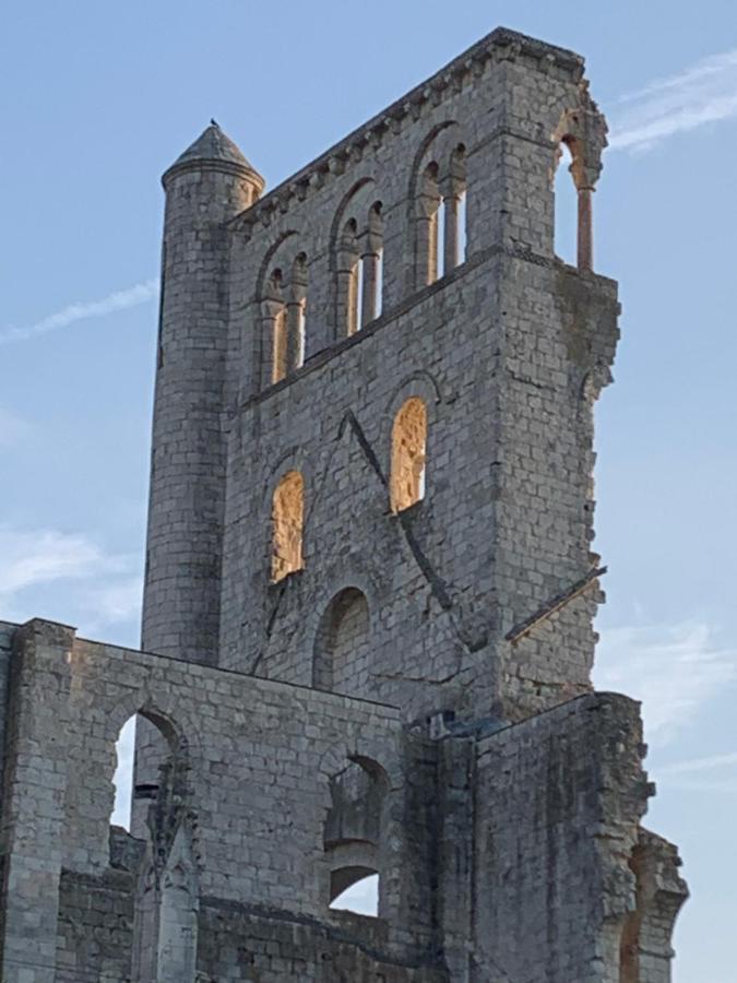 La Maison De L'Ange Jumieges Exterior photo